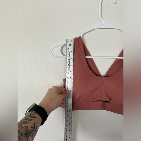 Whitney Simmons x Gymshark V2 Sports Bra - Picture 4 of 11